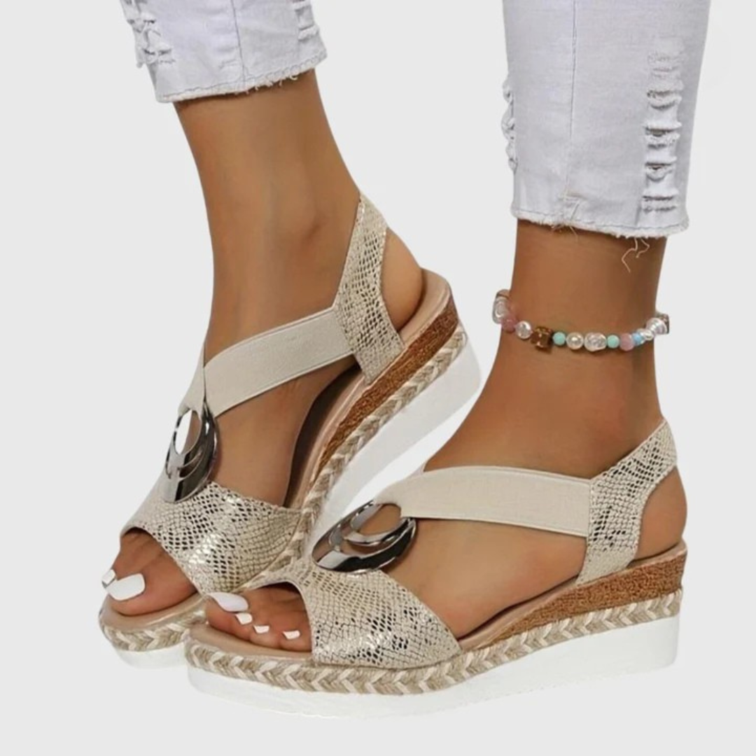 Momount dámské espadrilky na klínu – pudrově metalické, pásek kolem kotníku