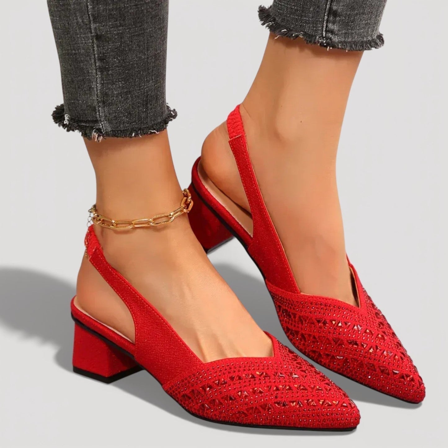 Momount dámské lodičky se slingback páskem – štras, špičatá špička, nízký podpatek, V-výřez