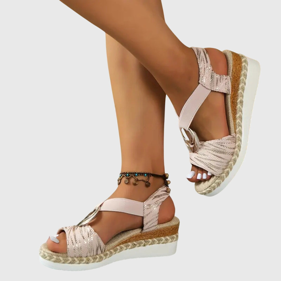 Momount dámské espadrilky na klínu – pudrově metalické, pásek kolem kotníku