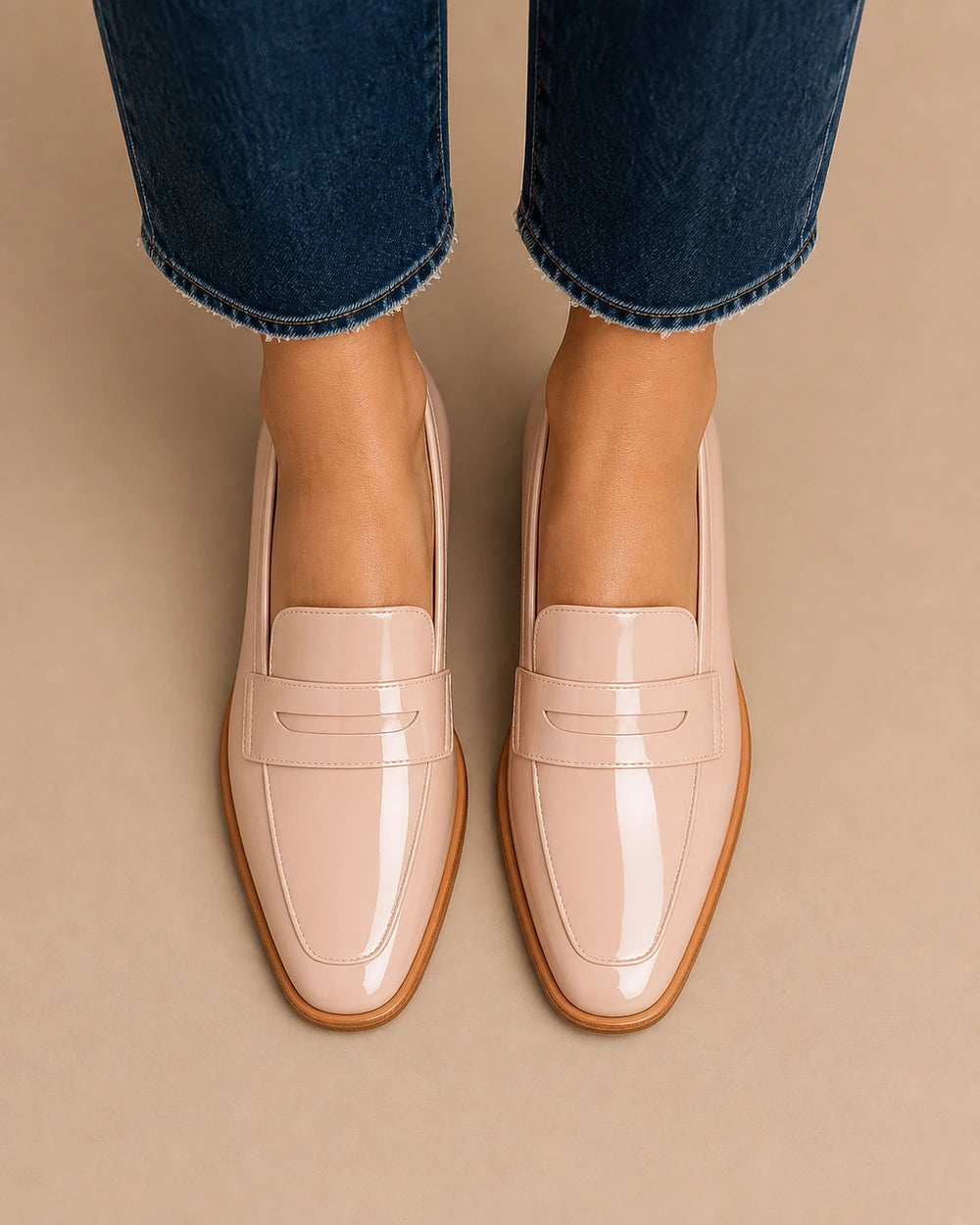 Lesklé pudrově růžové mokasíny s nízkým podpatkem — Produktový obrázek 5