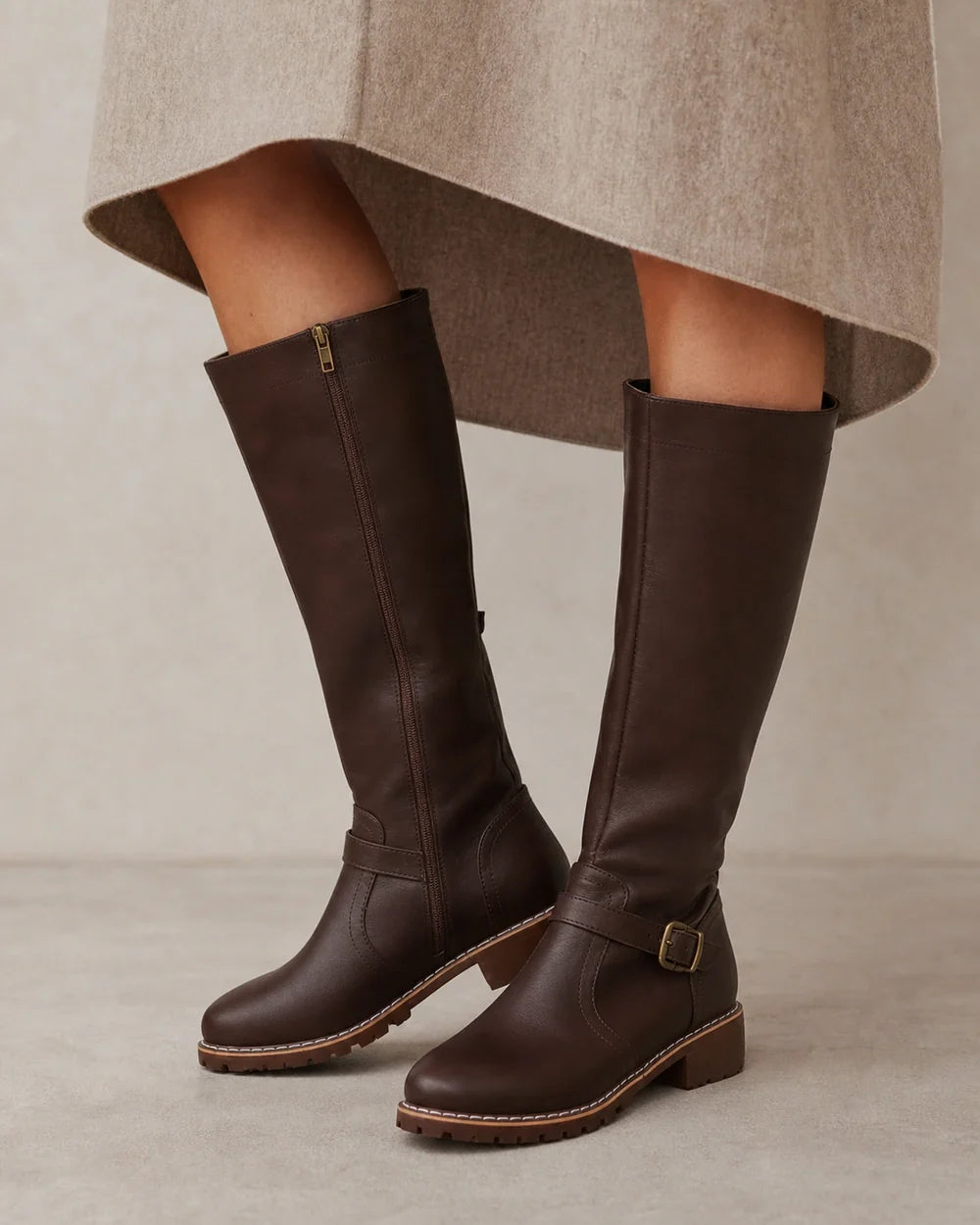 Momount Women Buckle-Strap Knee-High Boots – Dark Brown hero