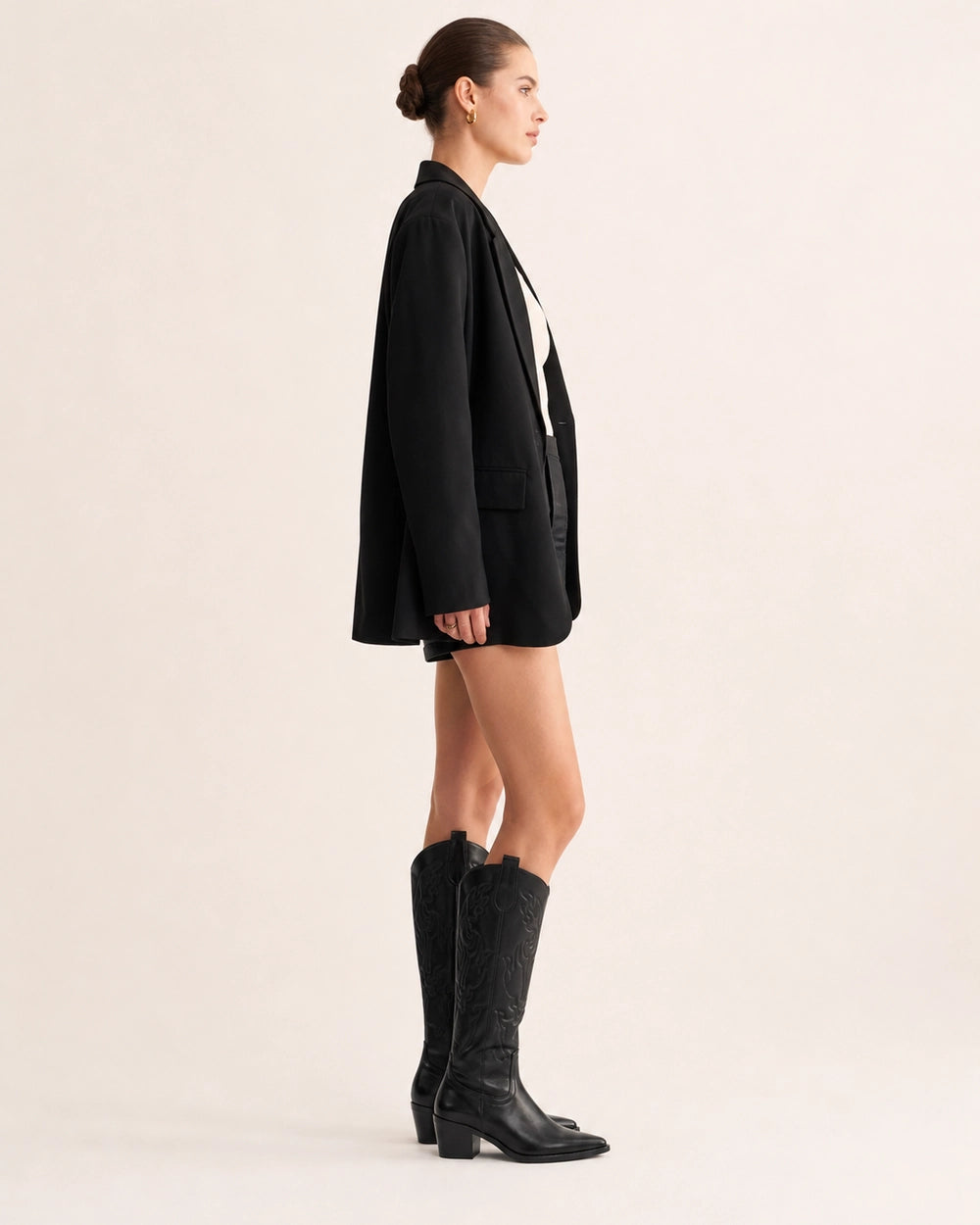 Momount Women Lizzy Western Knee-High Boots, black, lateral profile.