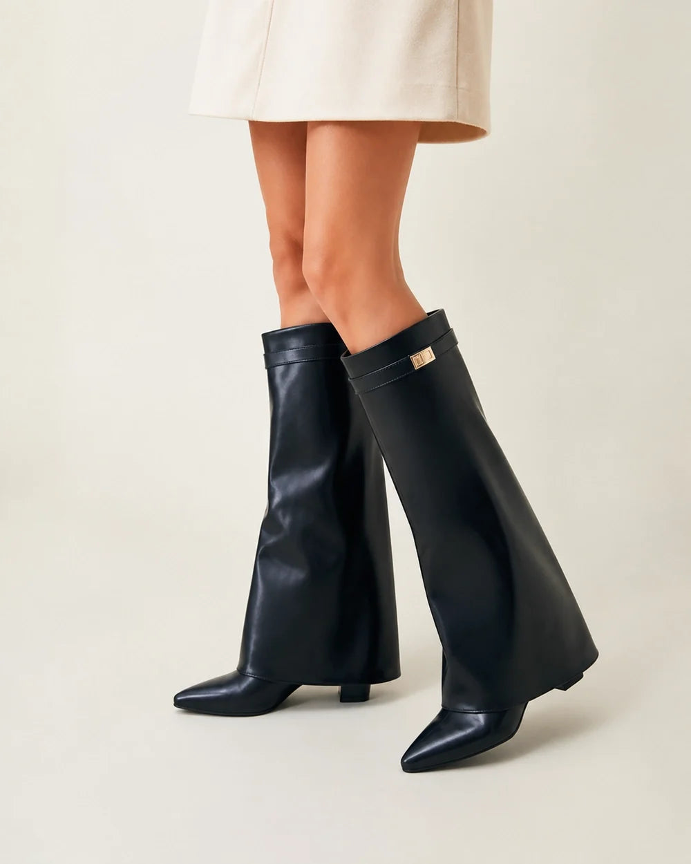 Momount women wide-bell pointed knee-high boots – view 11
