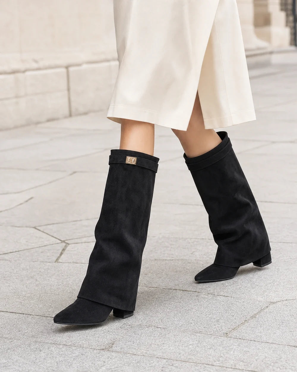 Momount Women Wide-Bell Suede Pointed Boots – Black walking